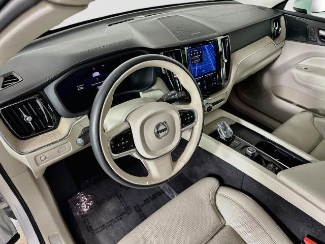2022 Volvo XC60 - $30,456