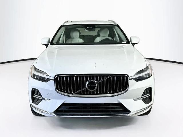 2022 Volvo XC60 - $30,456