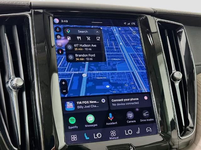 2022 Volvo XC60 - $30,456