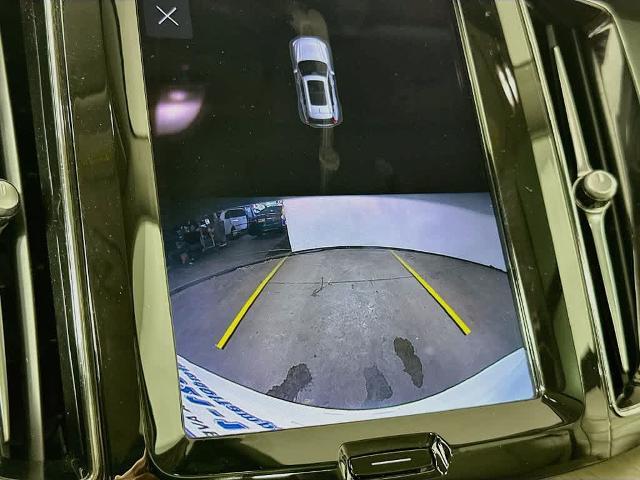 2022 Volvo XC60 - $30,456