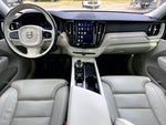 2022 XC60 Thumbnail 12
