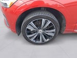 2022 XC60 Thumbnail 9