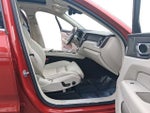 2022 XC60 Thumbnail 17