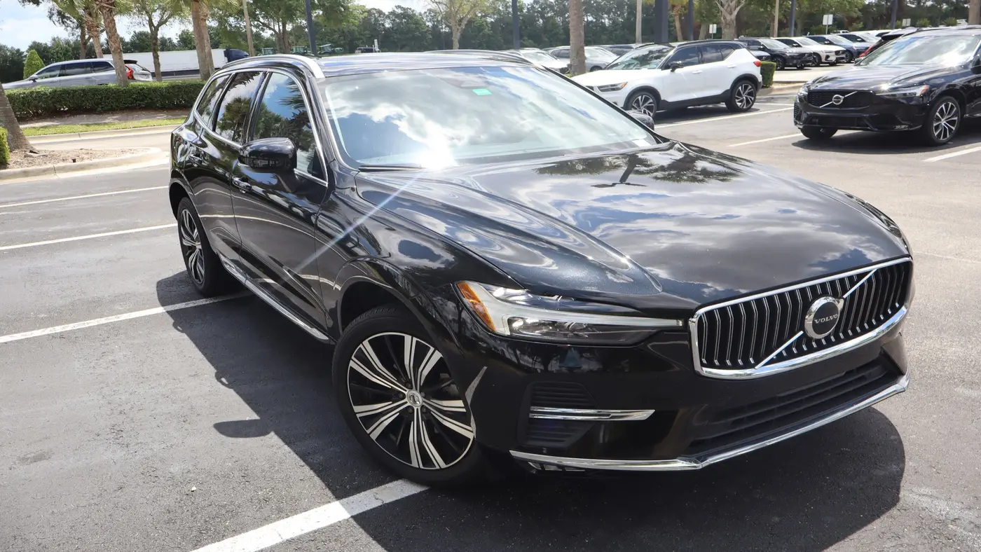 Preowned 2022 Volvo XC60 B5 Inscription for Sale