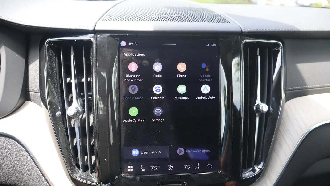 2022 Volvo XC60 B5 Inscription