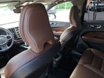 2023 XC60 Thumbnail 13