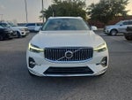 2022 XC60 Thumbnail 2
