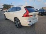 2022 XC60 Thumbnail 4