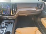 2022 XC60 Thumbnail 15