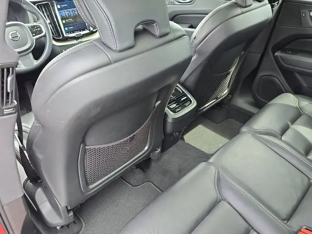 2022 Volvo XC60 - $26,990