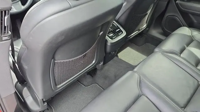 2022 Volvo XC60 B5 Inscription