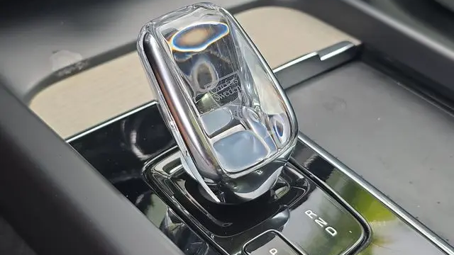 2022 Volvo XC60 B5 Inscription