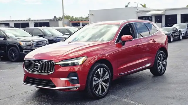 2022 Volvo XC60 B5 Inscription