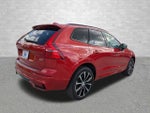 2023 XC60 Thumbnail 2