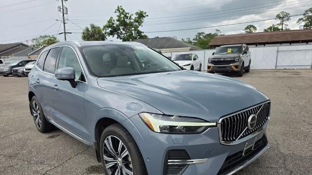 2022 Volvo XC60 B5 Inscription