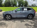 2022 XC60 Thumbnail 2