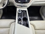 2022 XC60 Thumbnail 26
