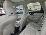 2023 XC60 Thumbnail 9