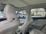 2023 XC60 Thumbnail 10