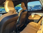 2023 XC60 Thumbnail 6