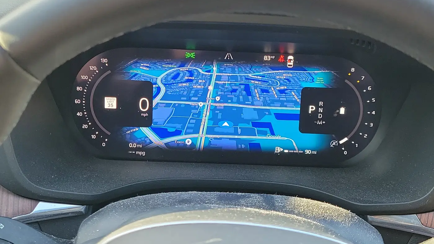 2023 Volvo XC60 B5 Ultimate Dark Theme