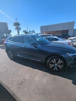 2023 XC60 Thumbnail 2