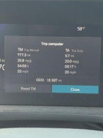 2023 XC60 Thumbnail 11