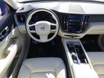 2023 XC60 Thumbnail 14
