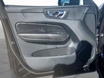 2023 XC60 Thumbnail 22
