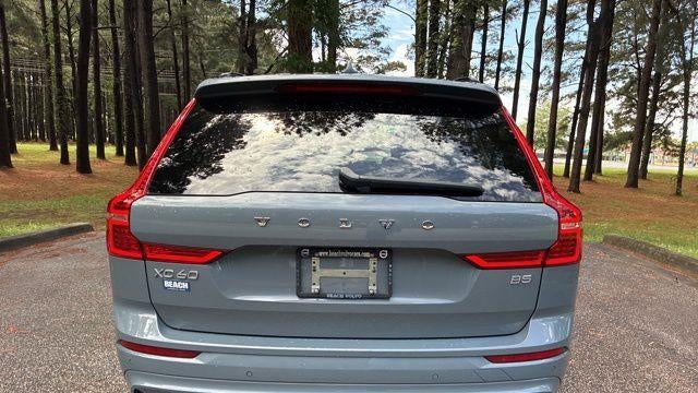 2023 Volvo XC60 B5 Plus Dark Theme