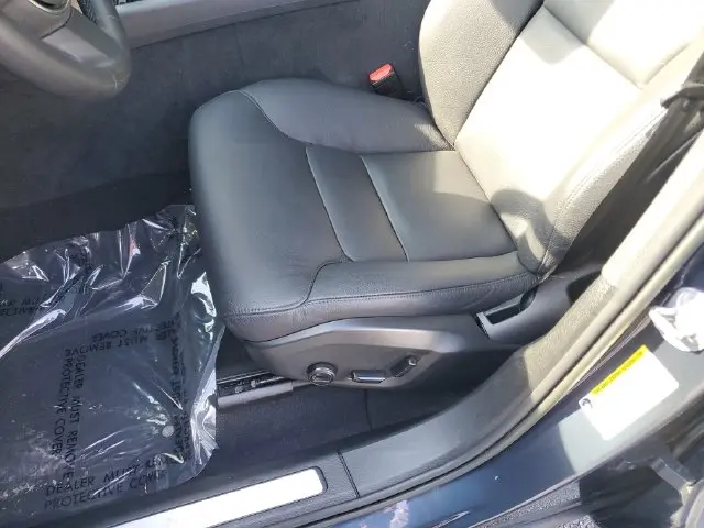 2023 Volvo XC60 - $28,688