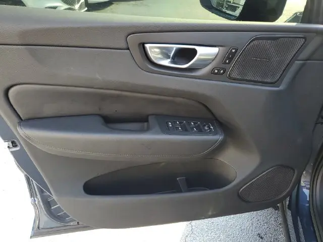 2023 Volvo XC60 - $28,688