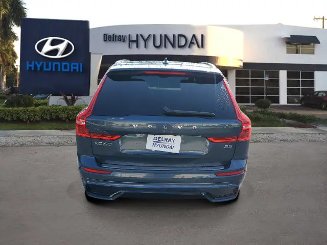 2023 Volvo XC60 - $28,688