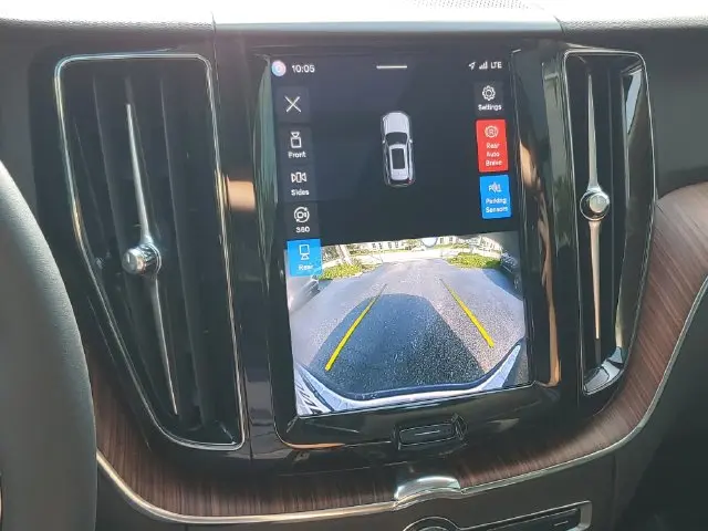 2023 Volvo XC60 - $28,688