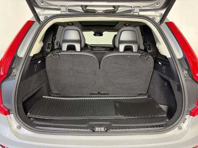 2024 Volvo XC90 - $36,998