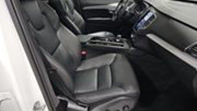 2024 Volvo XC90 B5 Core Bright Theme