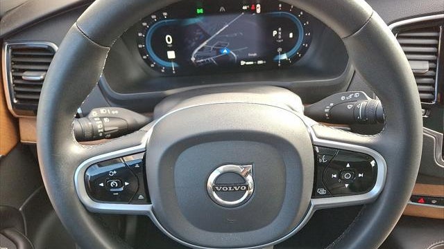 2023 Volvo XC90 B5 Plus Bright Theme