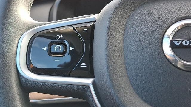 2023 Volvo XC90 B5 Plus Bright Theme