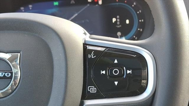 2023 Volvo XC90 B5 Plus Bright Theme