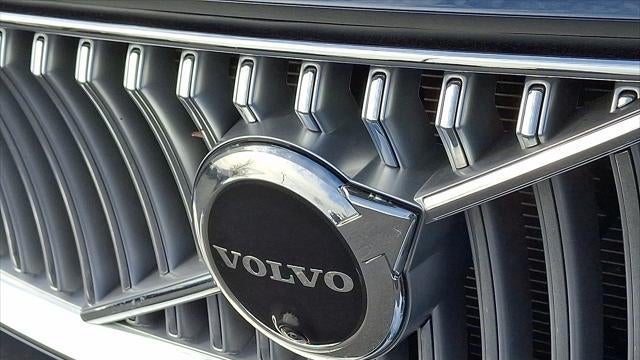 2023 Volvo XC90 B5 Plus Bright Theme