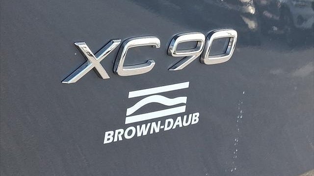 2023 Volvo XC90 B5 Plus Bright Theme