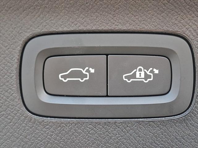 2023 Volvo XC90 - $45,988