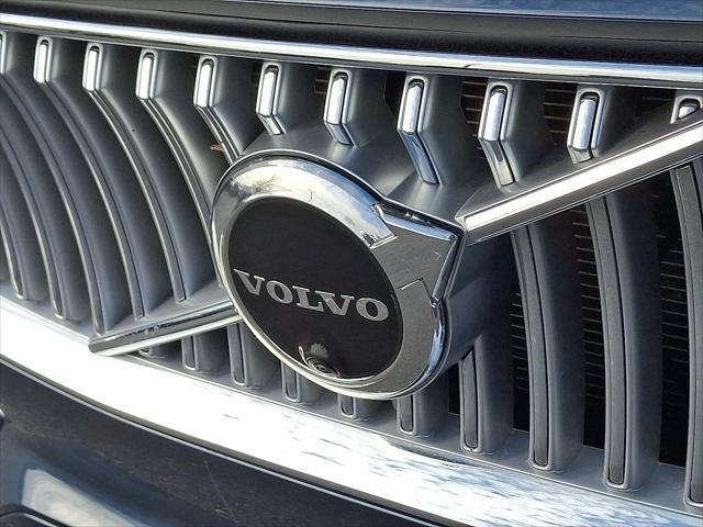 2023 Volvo XC90 - $45,988