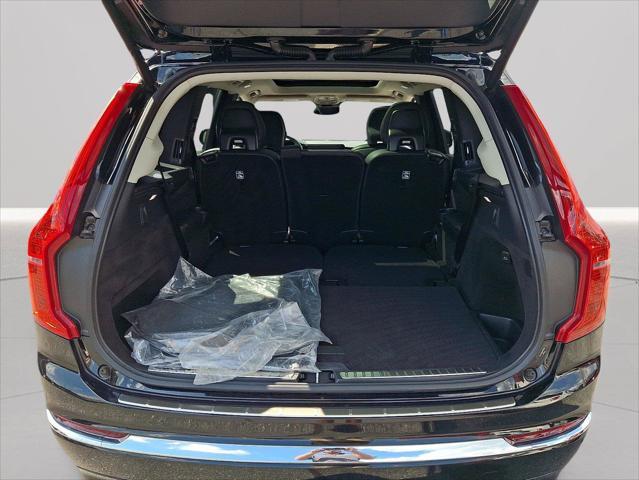 2023 Volvo XC90 - $30,000