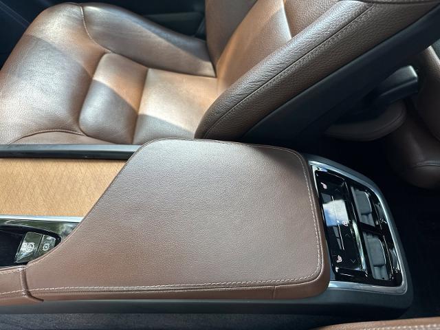 2023 Volvo XC90 - $27,500