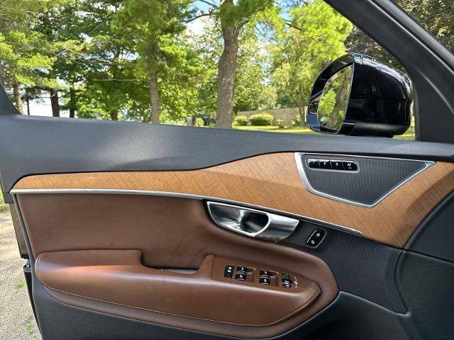 2023 Volvo XC90 - $27,500
