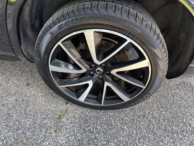 2023 Volvo XC90 - $27,500