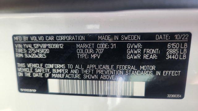 2023 Volvo XC90 B5 Core