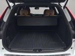 2023 XC60 Thumbnail 10