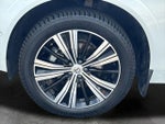 2023 XC60 Thumbnail 47